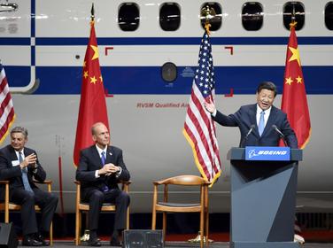 Chinese President Xi Jinping visits Boeing in Everett, Washington, September 23, 2015